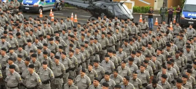 policiais militares