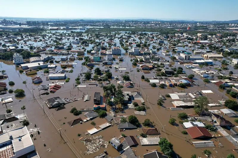 Canoas, no Rio Grande do Sul, completamente alagada