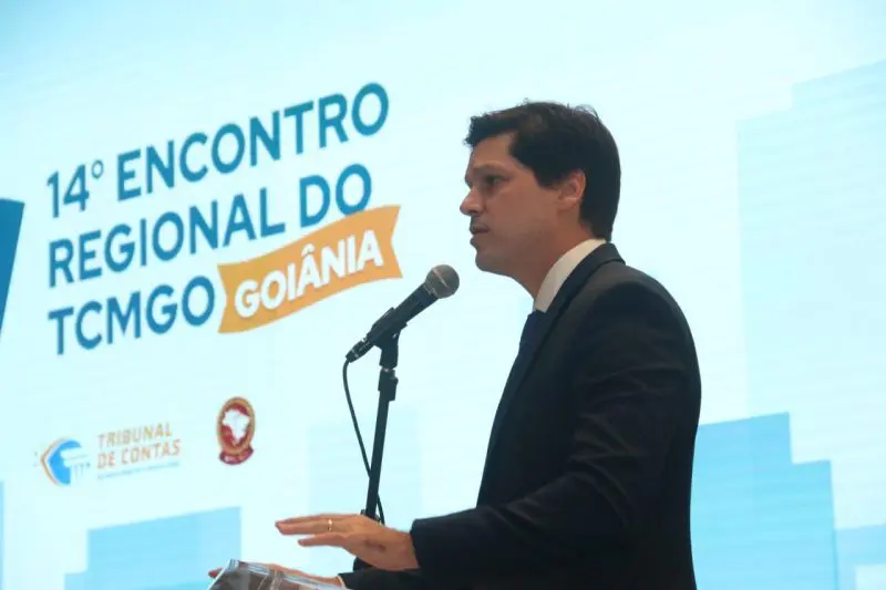 Evento realizado nesta quarta-feira (26/06) reuniu agentes públicos para levar orientações sobre gestão fiscal, planejamento, transparência, controle e responsabilização