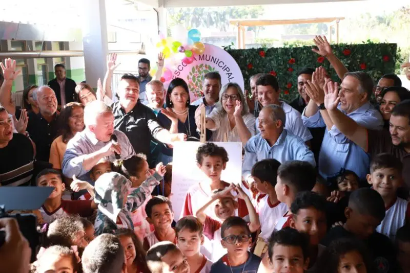 Escola foi construída na década de 1990 e recebeu cerca de dois milhões de reais do Tesouro Municipal por meio do programa Cuidar de Nossa Escola é Dever de Todos