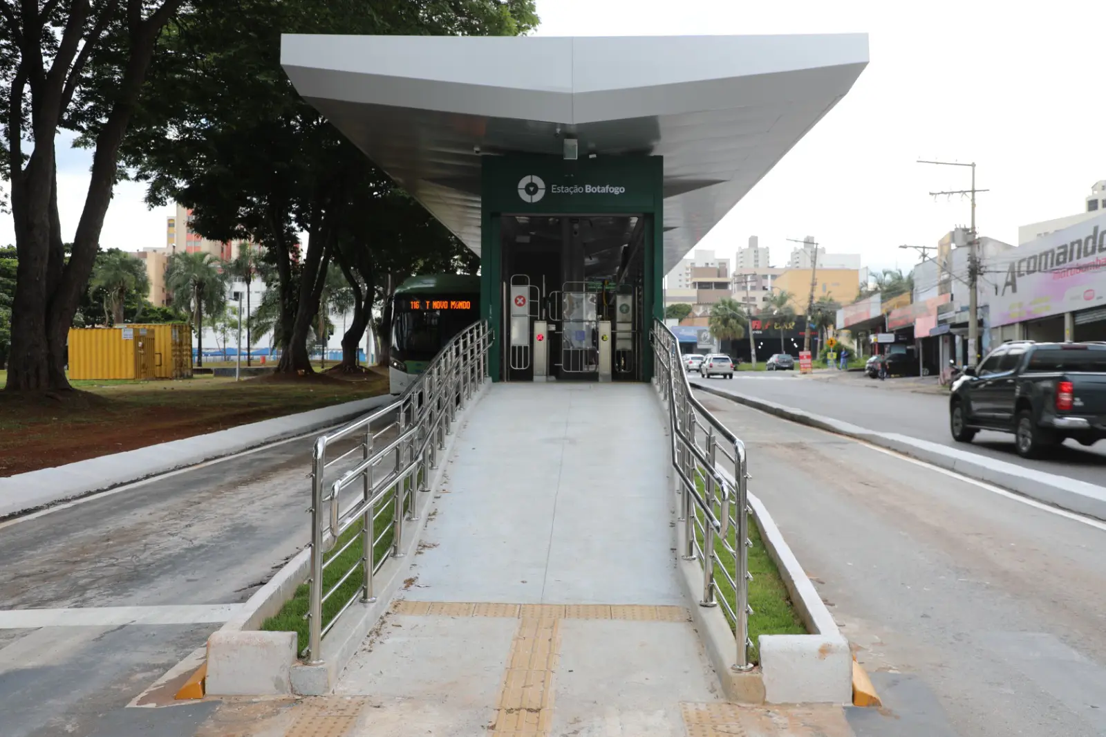 Metronização promete reduzir em 30% o tempo de deslocamento dos ônibus do sistema BRT