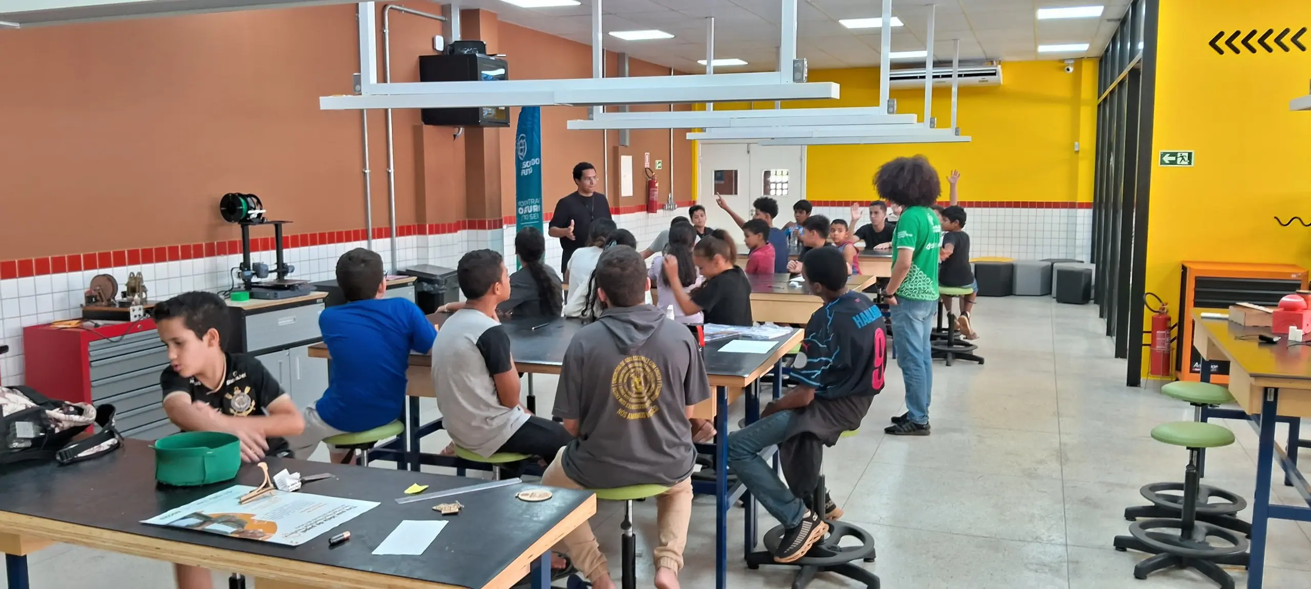 Governo de Goiás abre 1.500 vagas para cursos gratuitos de robótica