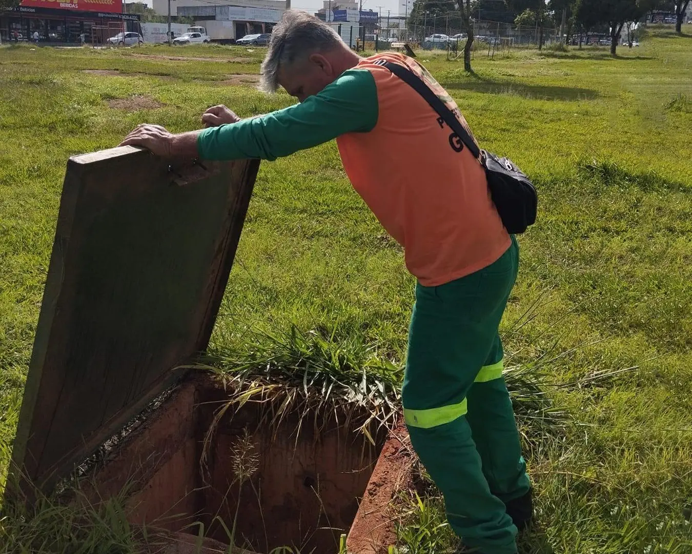 Praças de Goiânia tem ação de manutenção preventiva