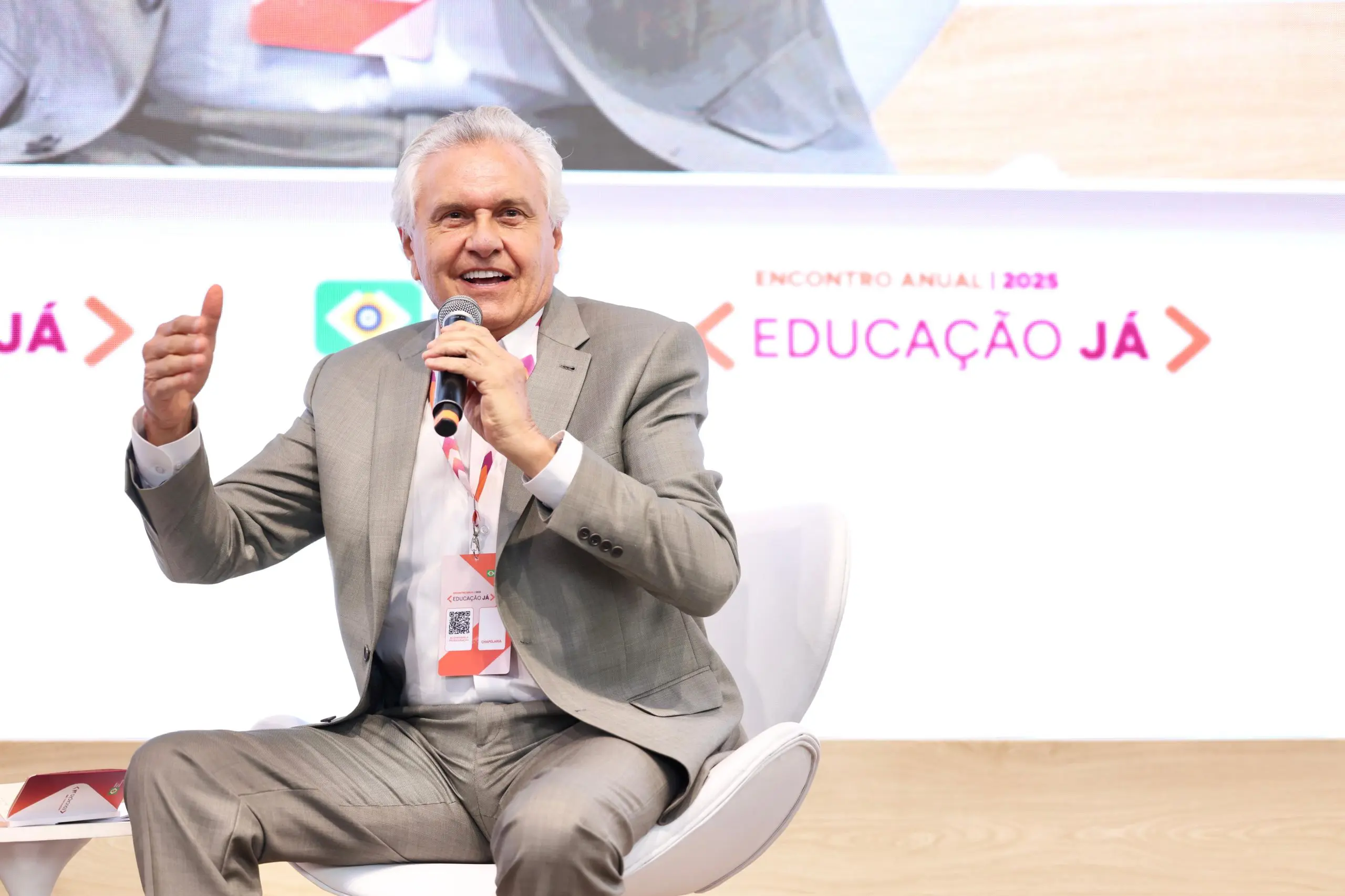 Caiado apresenta trabalho por trás da liderança de Goiás na educação durante evento em São Paulo