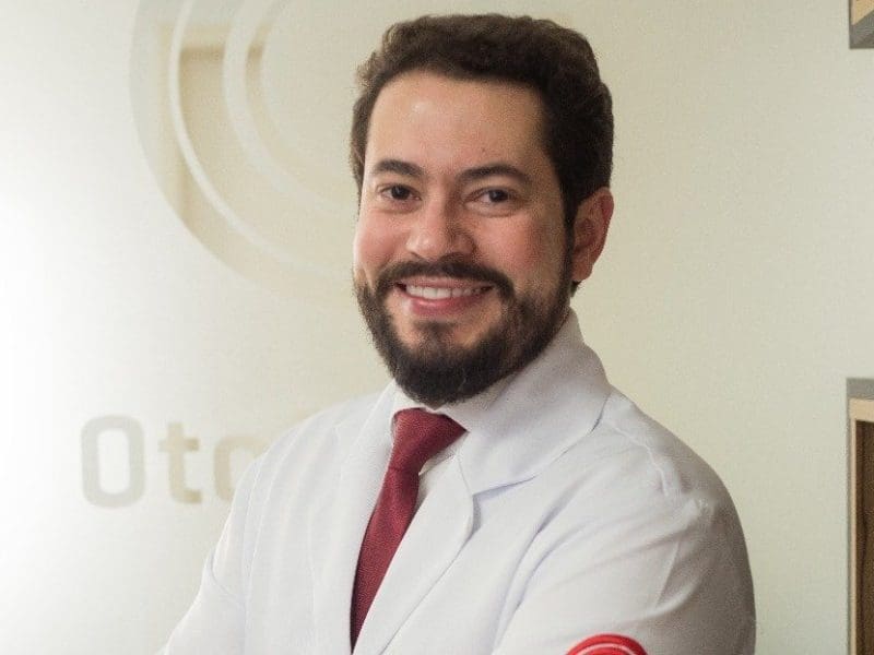 Médico Pedro Ivo Machado, Otorrinolaringologista