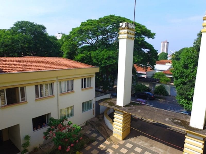 Imagem do pórtico alusivo ao aniversário de Goiânia e o batismo cultural da cidade