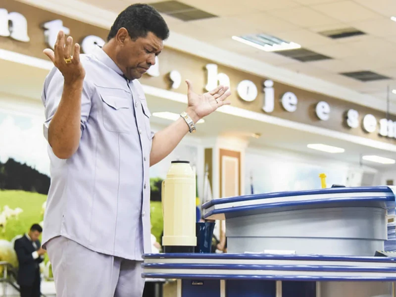 Pastor Valdemiro Santiago