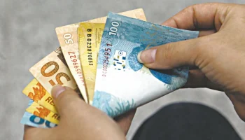 Dinheiro Após renegociar quase R$ 16 bilhões na primeira fase e leiloar R$ 126 bilhões em descontos na segunda fase desenrola brasil dívidas