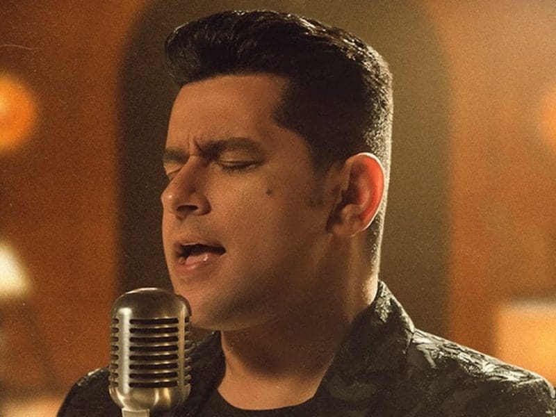 leo-magalhaes-mordida-de-amor-yahoo-def-leppard