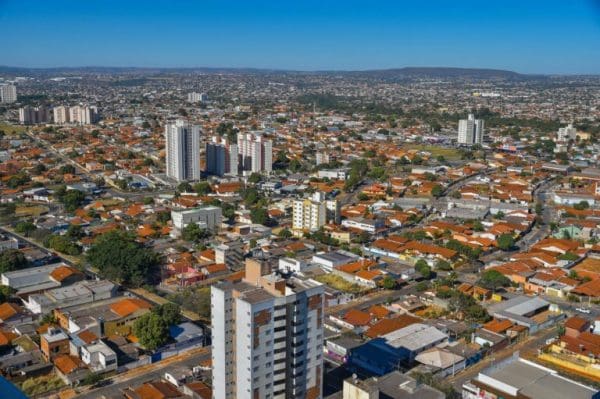 Dedução de 15% vale para o pagamento à vista do imposto tanto no carnê físico, no boleto emitido online ou nos SACs do município. Valor também pode ser parcelado em até 10 vezes. Foto Rodrigo Estrela