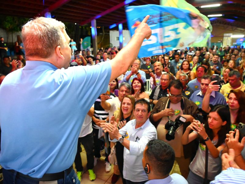 Mabel recebe apoio de mais de 2 mil servidores públicos de Goiânia