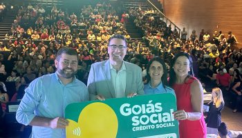Formandos do Colégio Tecnológico de Goiás receberam certificados de conclusão de cursos e cartões de Crédito Social e Bolsa Qualificação