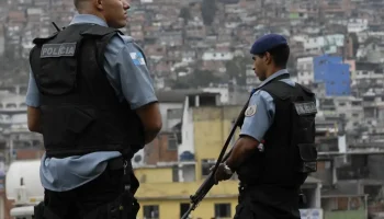 Governo edita decreto para disciplinar uso da força em ações policiais