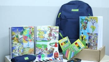 Governo de Goiás entrega 560 mil kits escolares para estudantes