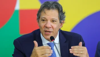 Governo pretende manter isenção para até dois mínimos no IR em 2025