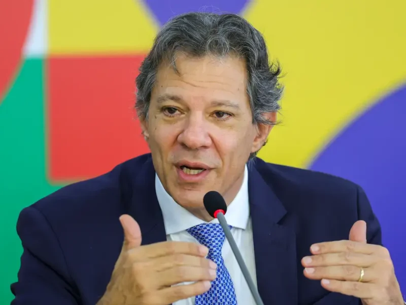 Governo pretende manter isenção para até dois mínimos no IR em 2025