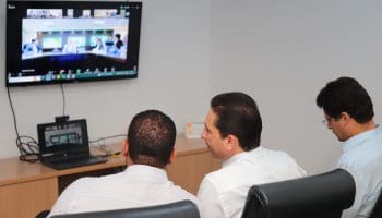 Com apoio de Caiado, Vilela intensifica limpeza de Aparecida e organiza grande mutirão de combate à dengue