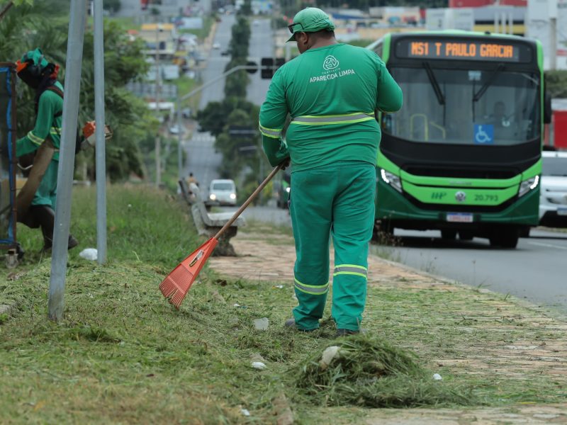 Prefeitura de Aparecida de Goiânia intensifica força-tarefa de limpeza urbana
