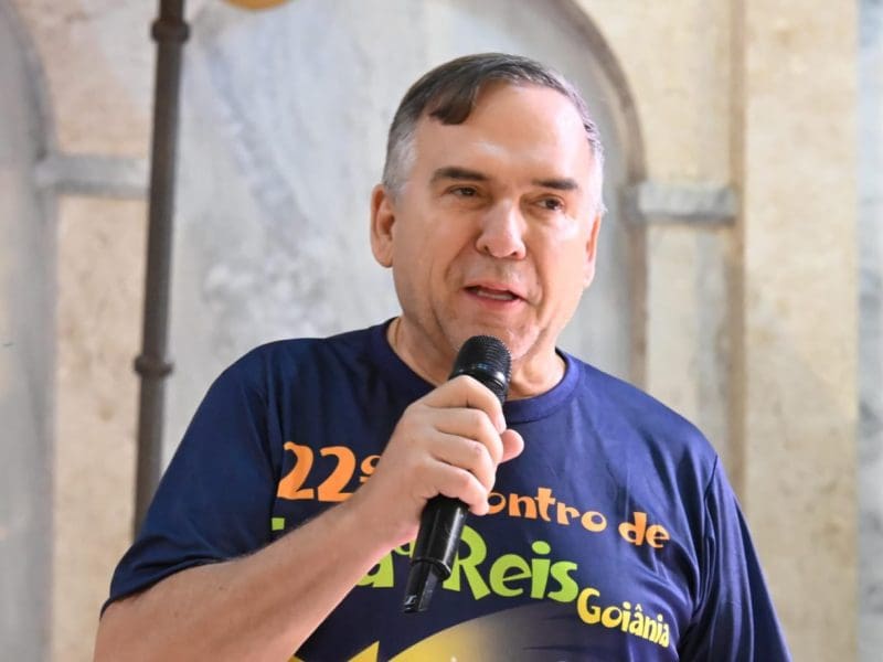 Mabel realiza ronda em Goiânia e convoca população para colaborar com a limpeza da cidade