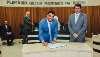 Marden Jr assinam ordens de serviço para obras e ações dos próximos 100 dias em Trindade