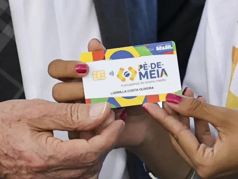 Frente Parlamentar pede que TCU reavalie decisão sobre Pé-de-Meia