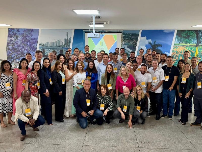 Prefeitura de Aparecida decide ações para os 100 dias de governo