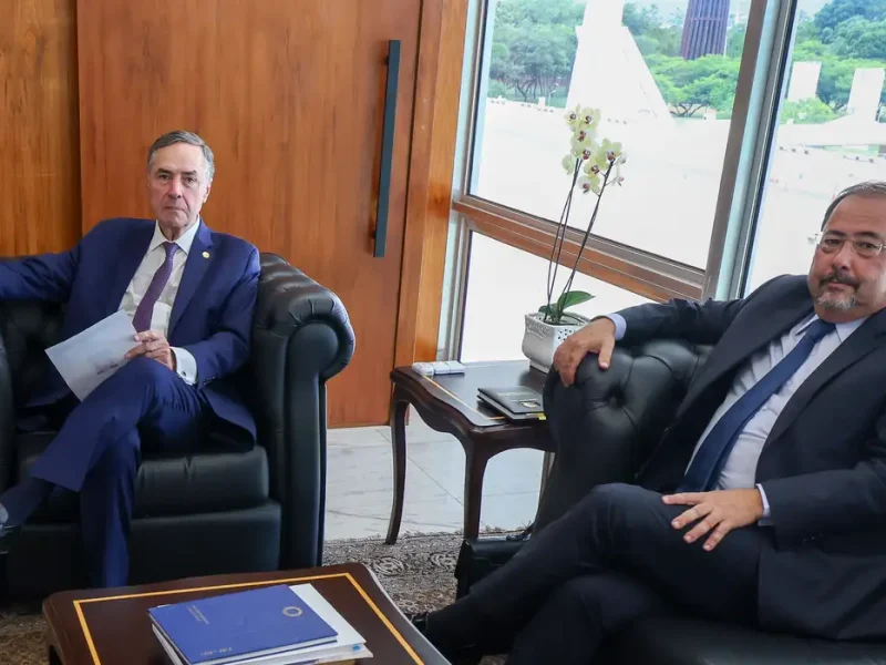 Advogado de Bolsonaro diz que vai pedir anulação da delação de Cid