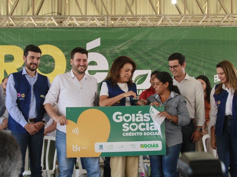 Governo de Goiás investe R$ 30 milhões em Crédito Social para o agro