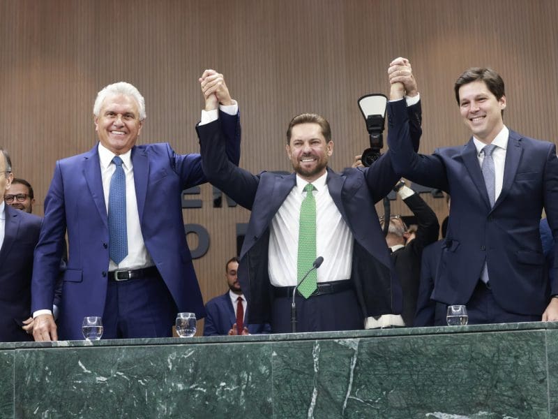 Durante posse da nova mesa diretora da Alego, Caiado pede que Poderes busquem equilíbrio fiscal