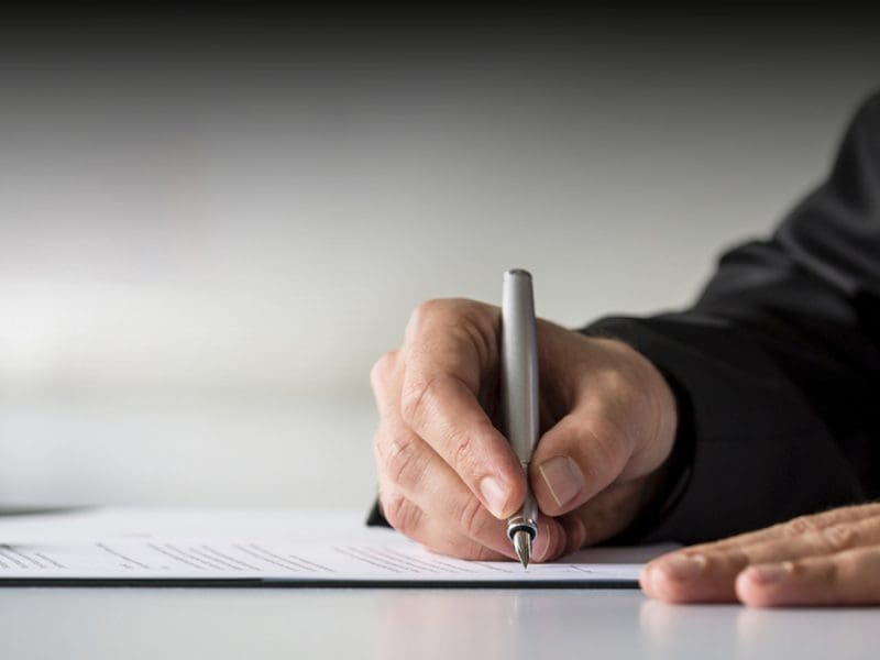 Justiça afasta filho de prefeito de Pontalina do cargo de secretário municipal