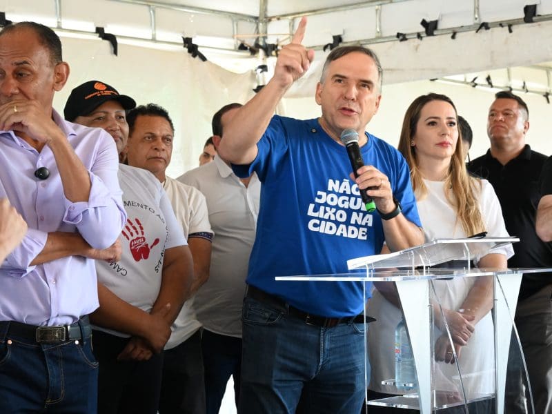 Programa "Brilha Goiânia" promete deixar a cidade iluminada com lâmpadas de LED