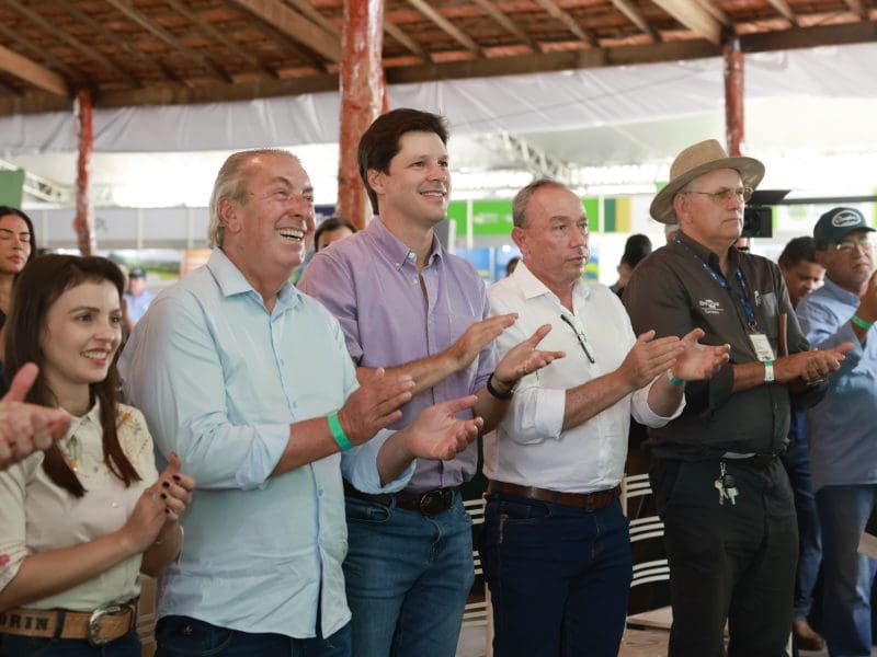 Daniel Vilela abre colheita da safra de soja 2024/2025