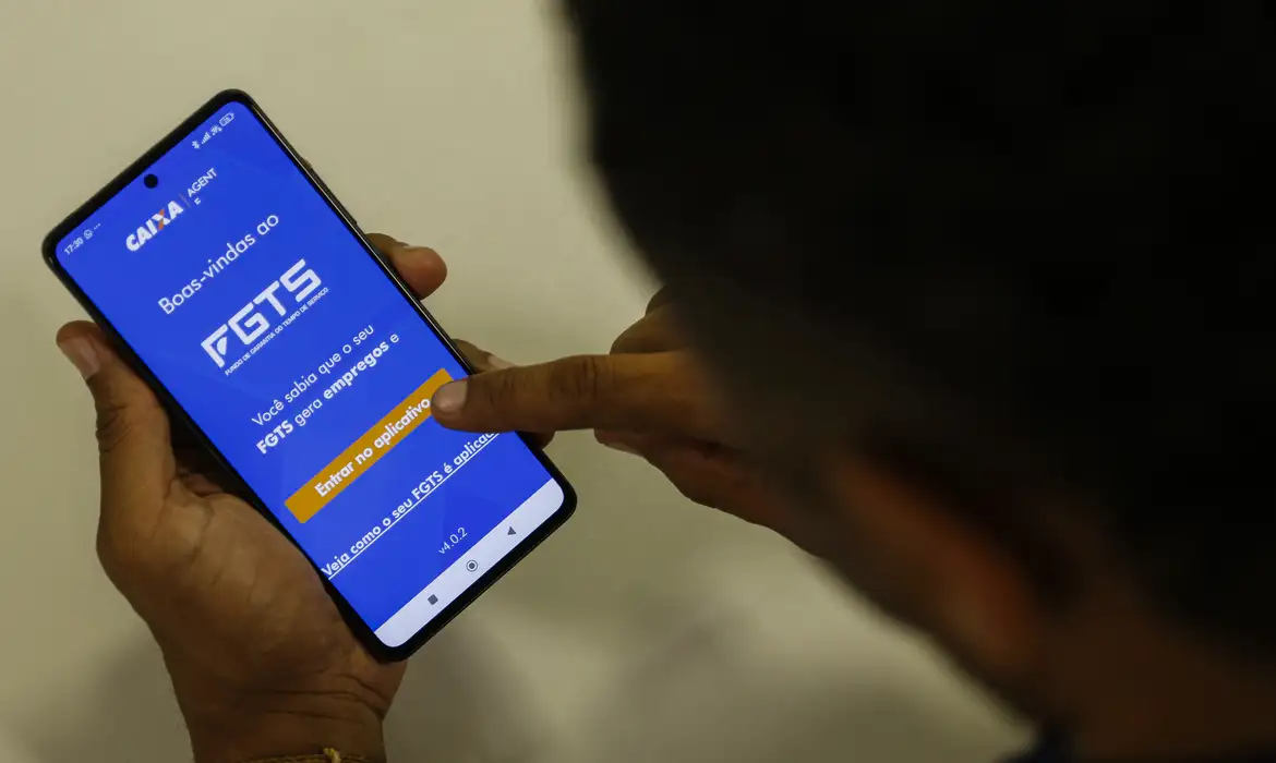 FGTS será liberados para 12 milhões de trabalhadores que optaram por saque aniversário