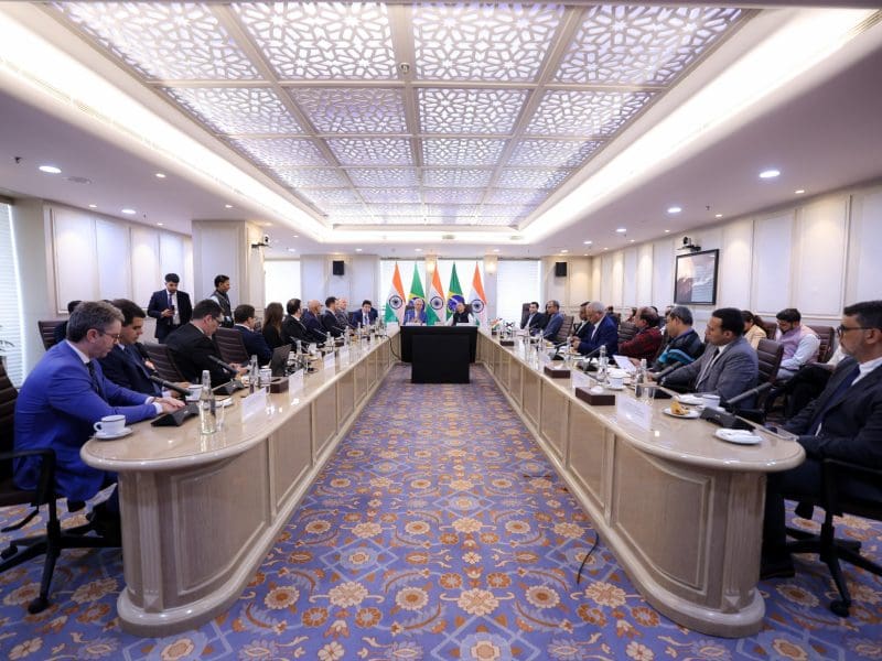 Na Índia Caiado destaca ações na área de tecnologia, inovação, IA e combustíveis renováveis