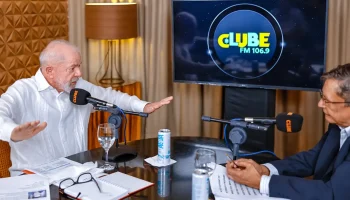 Lula diz que Brasil vai reagir contra taxações de Donald Trump