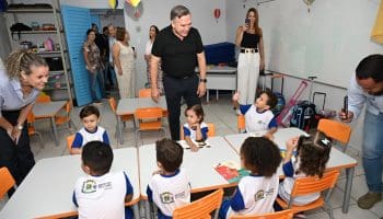 900 contratos temporários são convocados para educação de Goiânia.