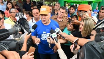 Prefeito Mabel anuncia troca da iluminação de toda a cidade por lâmpadas de LED