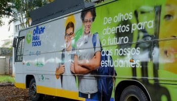 Governo de Goiás retoma ações do Programa Olhar para Todos