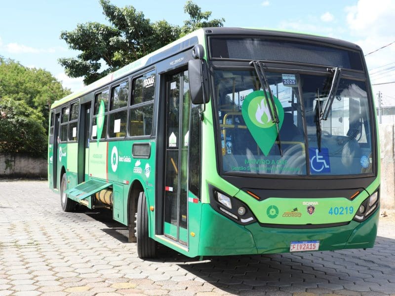 Ônibus movido a biometano começa a rodar no BRT Leste-Oeste