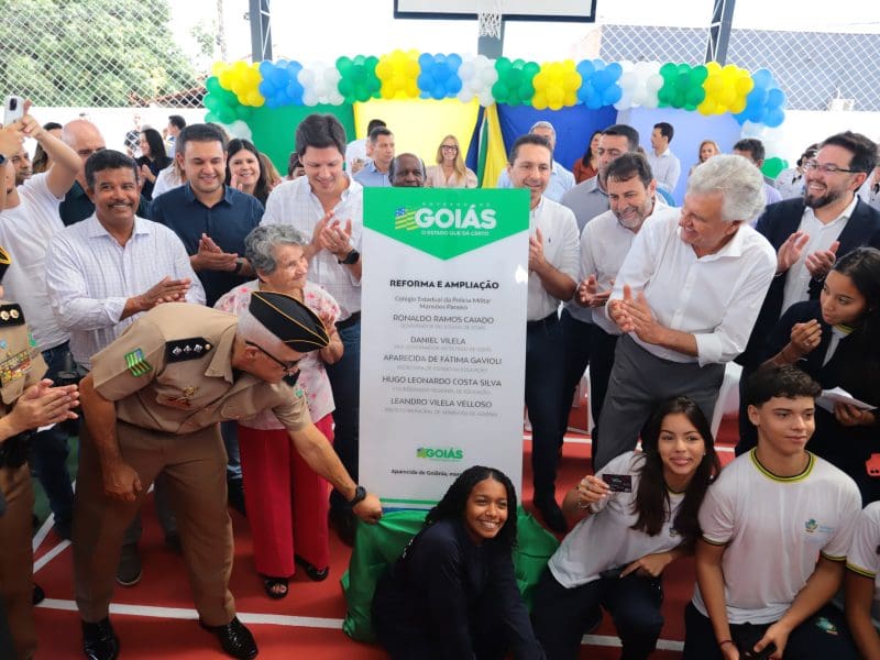 Caiado entrega reforma de colégios militares em Aparecida e Hidrolândia