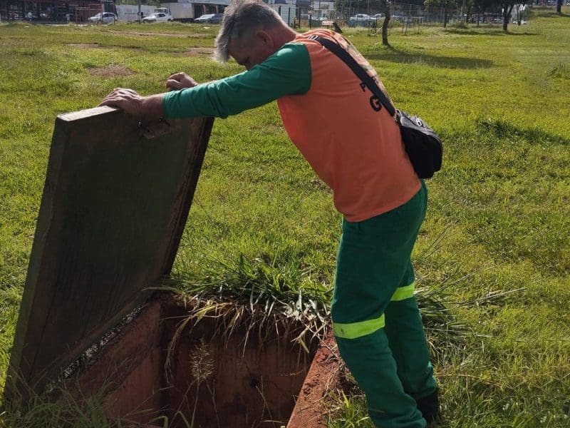 Praças de Goiânia tem ação de manutenção preventiva
