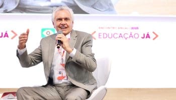 Caiado apresenta trabalho por trás da liderança de Goiás na educação durante evento em São Paulo