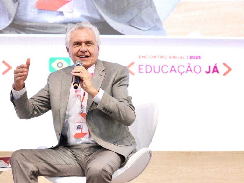 Caiado apresenta trabalho por trás da liderança de Goiás na educação durante evento em São Paulo