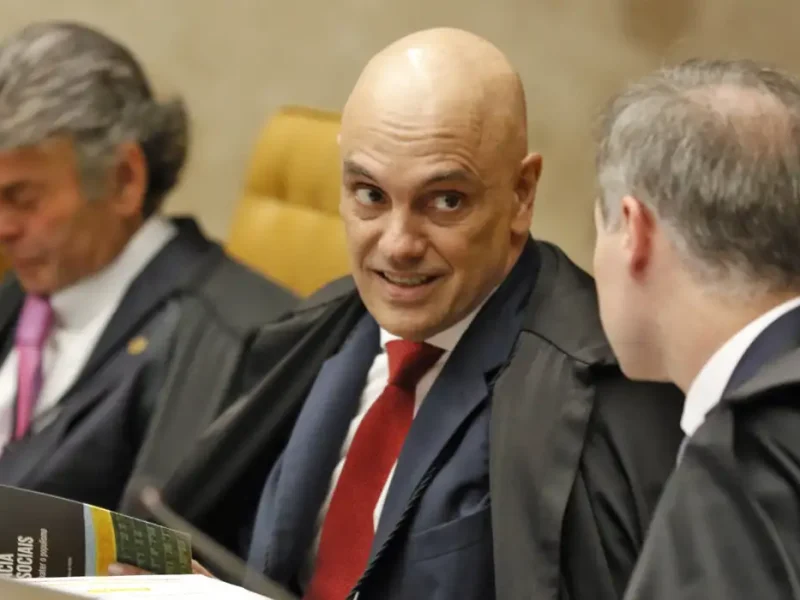 Assistência religiosa a presos é prevista na Constituição, diz Moraes