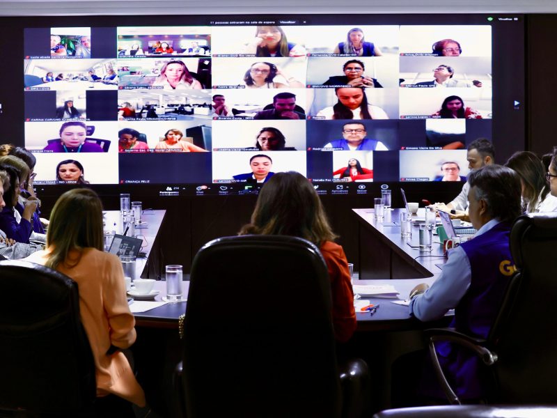 Gracinha Caiado reúne primeiras-damas e gestores de municípios goianos para fortalecer ações do Goiás Social