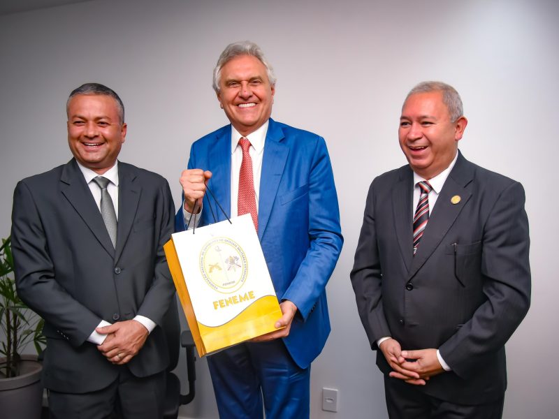 Em Brasília, Caiado é homenageado por entidades nacionais de segurança pública