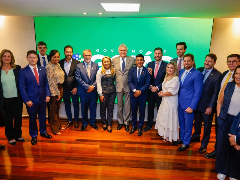 Caiado apresenta Goiás para lideranças do legislativo estadual brasileiro