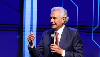 Caiado propõe lei que incentiva o desenvolvimento da inteligência artificial no estado