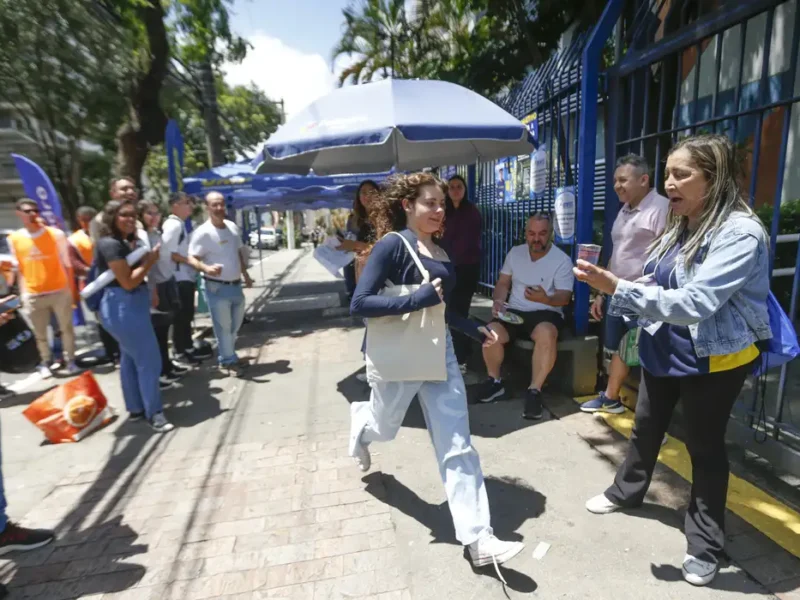 Enem 2025: saiba critérios para pedir isenção da taxa de inscrição