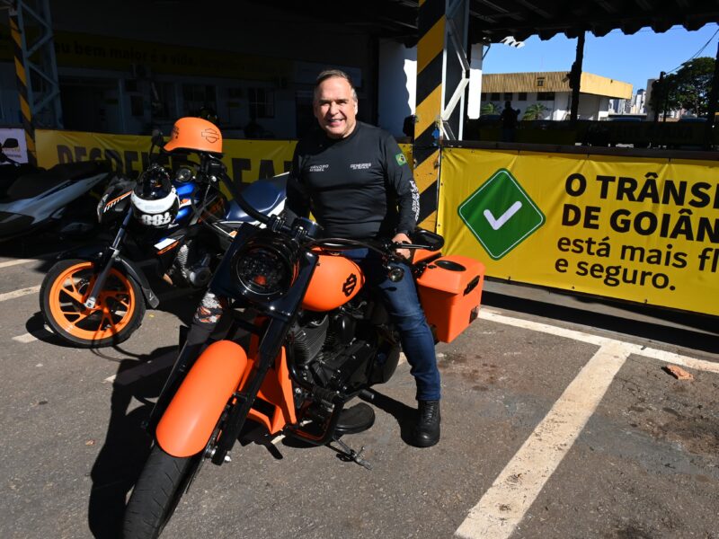 “Trânsito precisa ser lugar de paz e respeito”, diz Mabel ao participar da 5ª edição do passeio motociclístico pelo Maio Amarelo